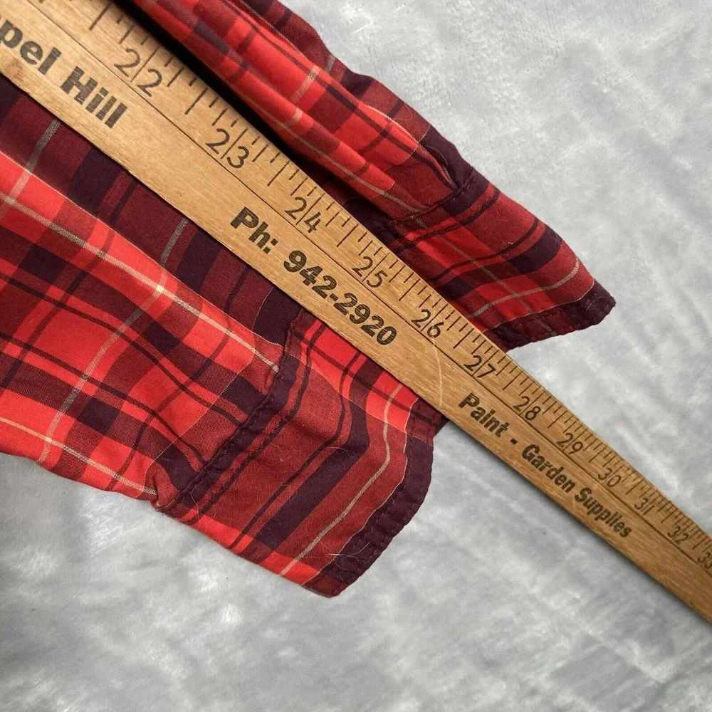 The North Face Shirt men's Medium Button Up Vented Fishing Roll Tabs Red Plaid